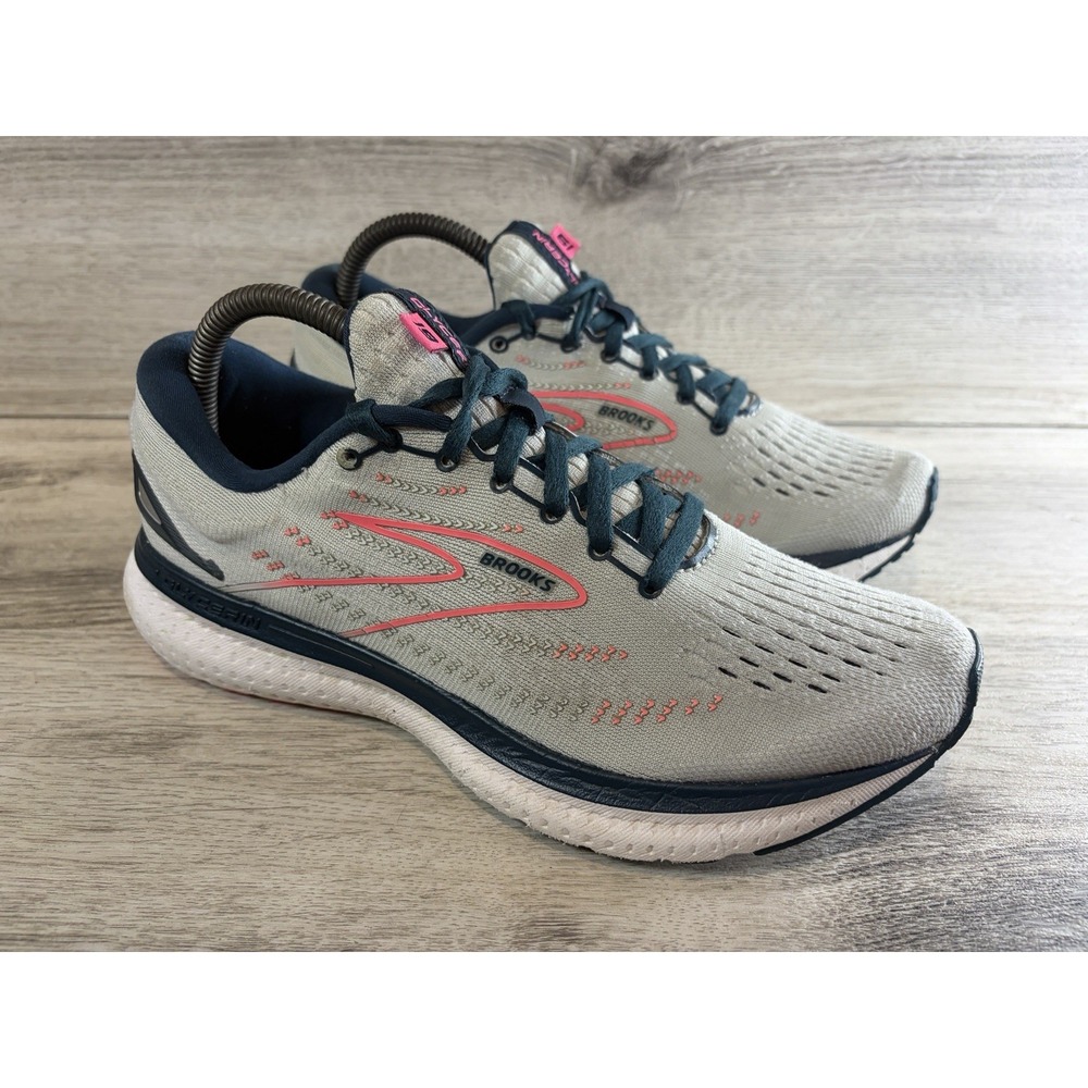 Brooks Womens Glycerin 19 1203431B110 Gray Running Shoes Sneakers Size 9 B